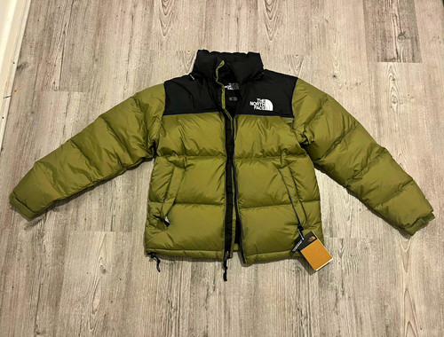 The north face nuptse - face, retro