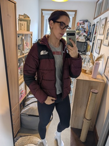 The north face burgundy puffer - face,
